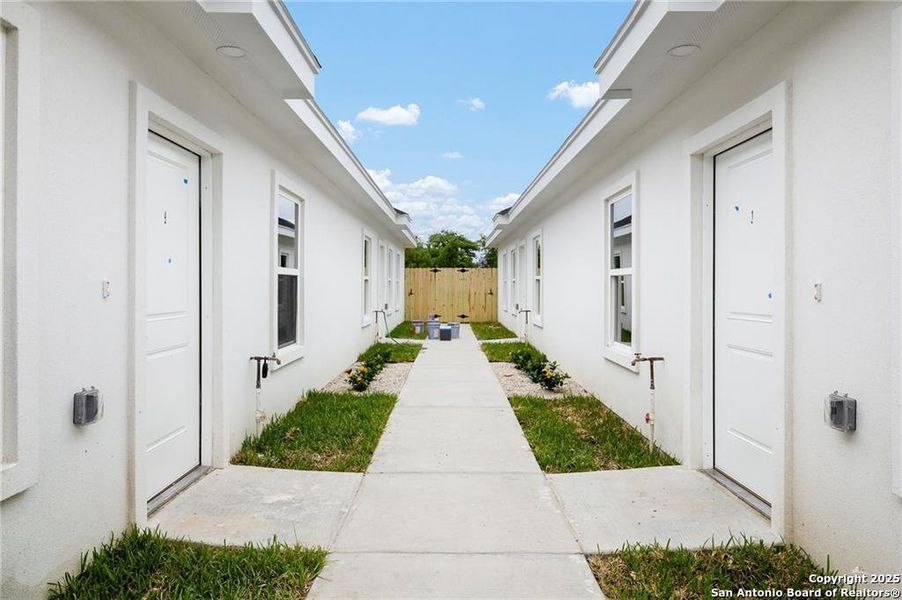 Exterior details and patio area of a home in , Alamo (Image 4).
