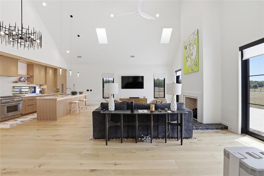 Furnished interior view inside a new home in , Alachua (Image 37).