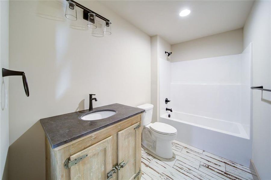 Furnished interior view inside a new home in , Dawsonville (Image 15).