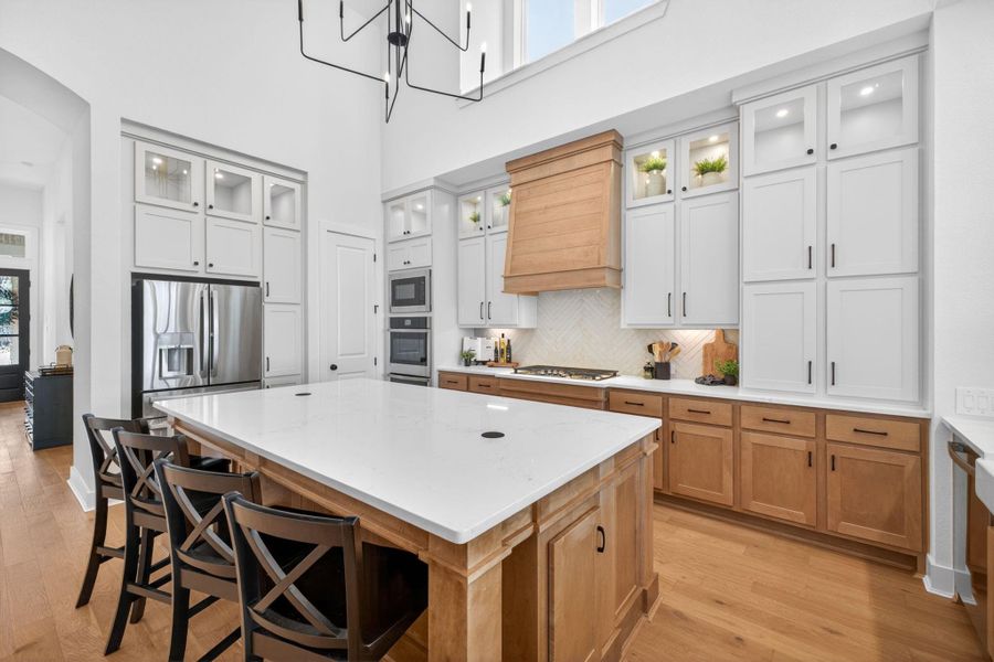 Furnished interior view inside a new home in Cross Creek West, Fulshear (Image 19).