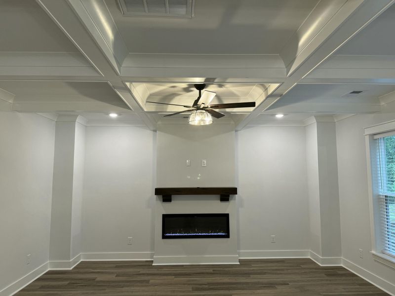 Image 10 of a home in .