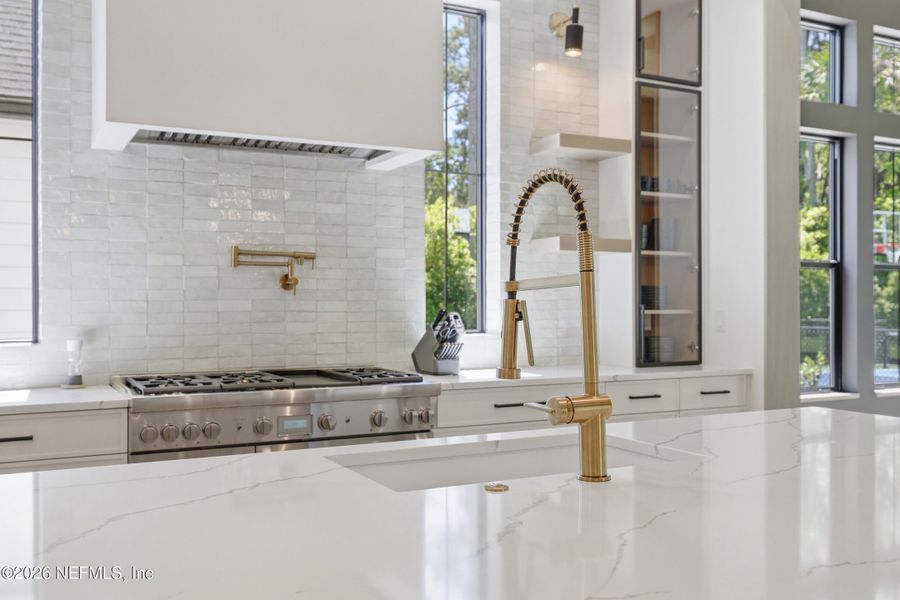 Close-up of interior finishes inside a home in , Ponte Vedra Beach (Image 20).