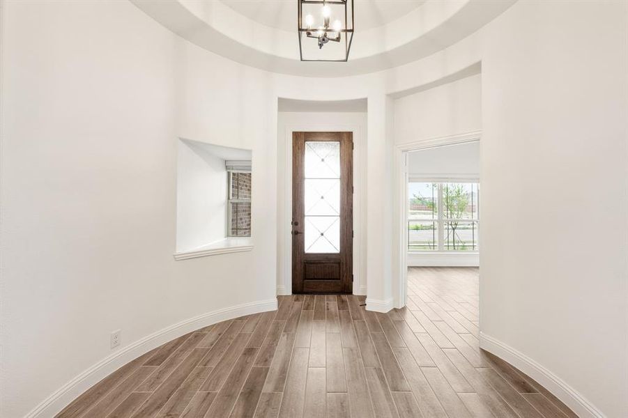 Spacious, unfurnished interior of a new home in Glenbrook, Red Oak (Image 32).