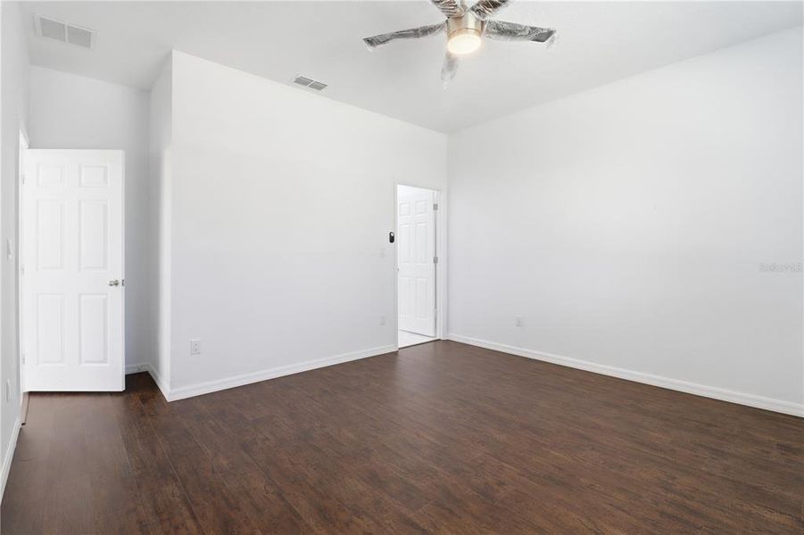 Spacious, unfurnished interior of a new home in , Inverness (Image 35).