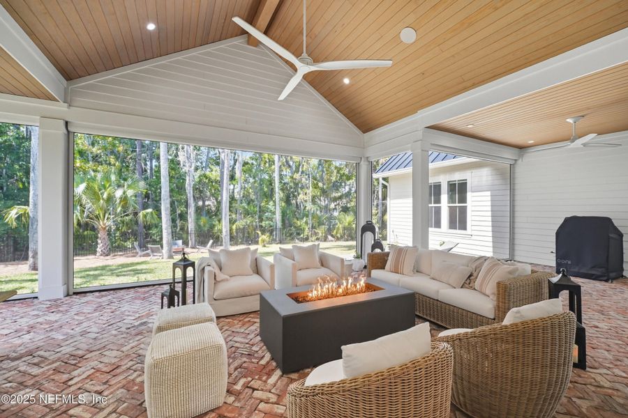 Image 65 of a home in .