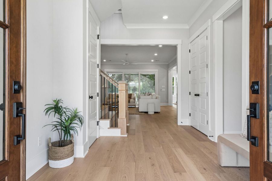 Furnished interior view inside a new home in , Wando (Image 43).