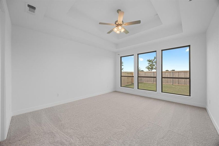 Representative image. Features, specifications, selections and colors may vary. Representative image. Features, specifications, selections and colors may vary.