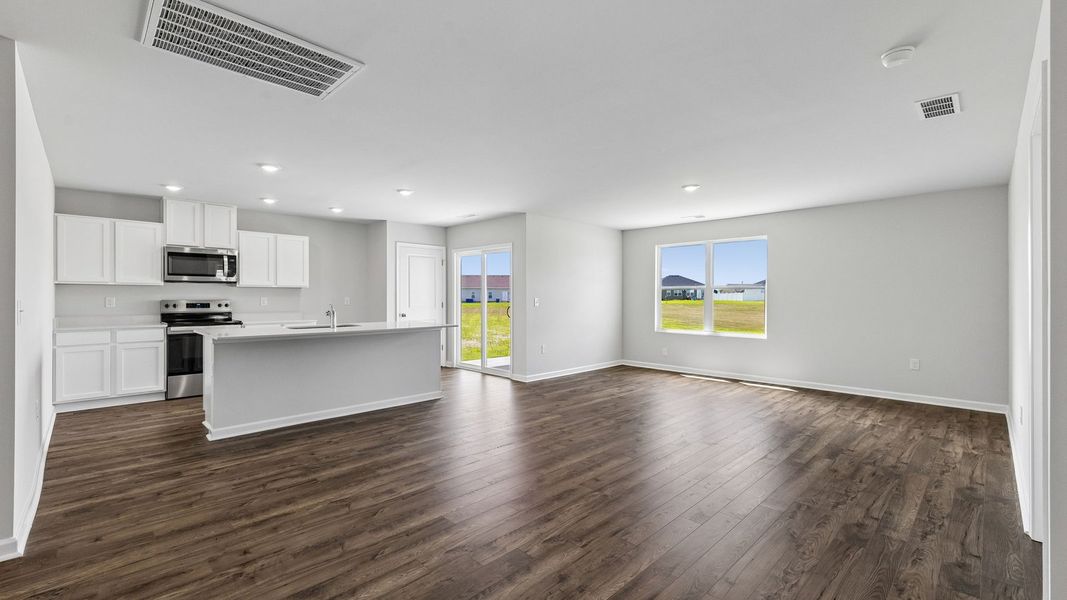 Representative unfurnished interior of a home built from the Kerry by D.R. Horton in Paddington Place, Baxter (Image 20). Representative unfurnished interior of a home built from the Kerry by D.R. Horton in Paddington Place, Baxter (Image 20).