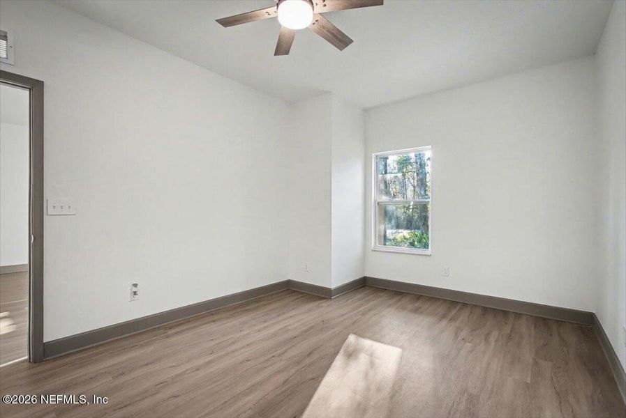 Spacious, unfurnished interior of a new home in , Jacksonville (Image 36).