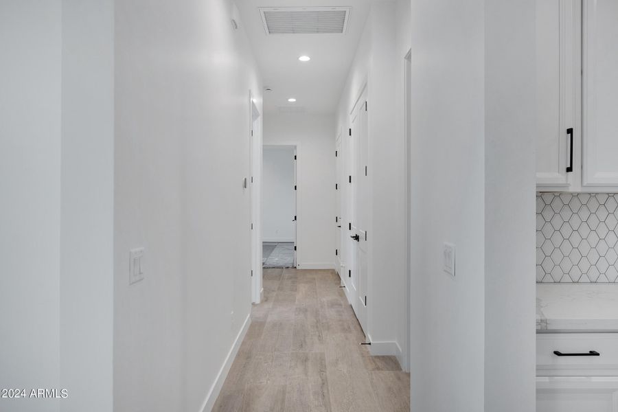 2335 W Marita St-23 2335 W Marita St-23