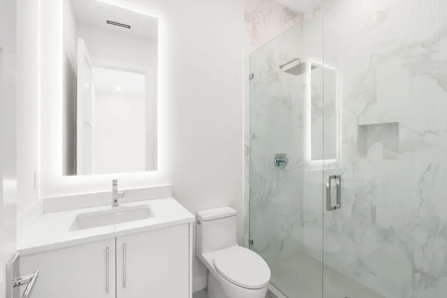 29-web-or-mls-2406 NE 13th Ct Fort Laude 29-web-or-mls-2406 NE 13th Ct Fort Laude