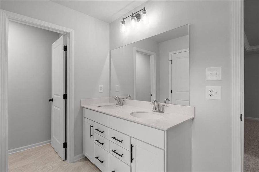 Furnished interior view inside a new home in , Villa Rica (Image 8).