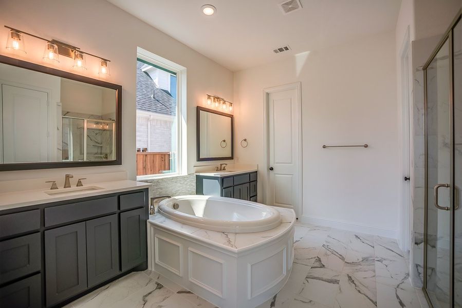 Plan 1145 Primary Bathroom Representative Image