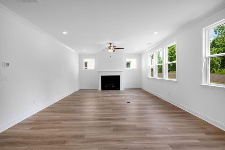 Spacious, unfurnished interior of a new home in Bennett Farm, Loganville (Image 15).