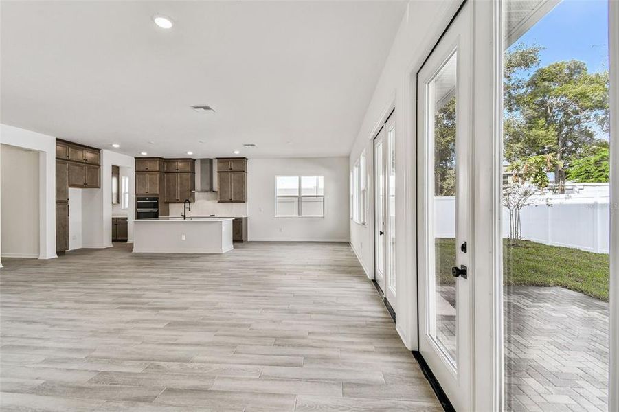 Spacious, unfurnished interior of a new home in City of Tampa, Tampa (Image 58). Spacious, unfurnished interior of a new home in City of Tampa, Tampa (Image 58).