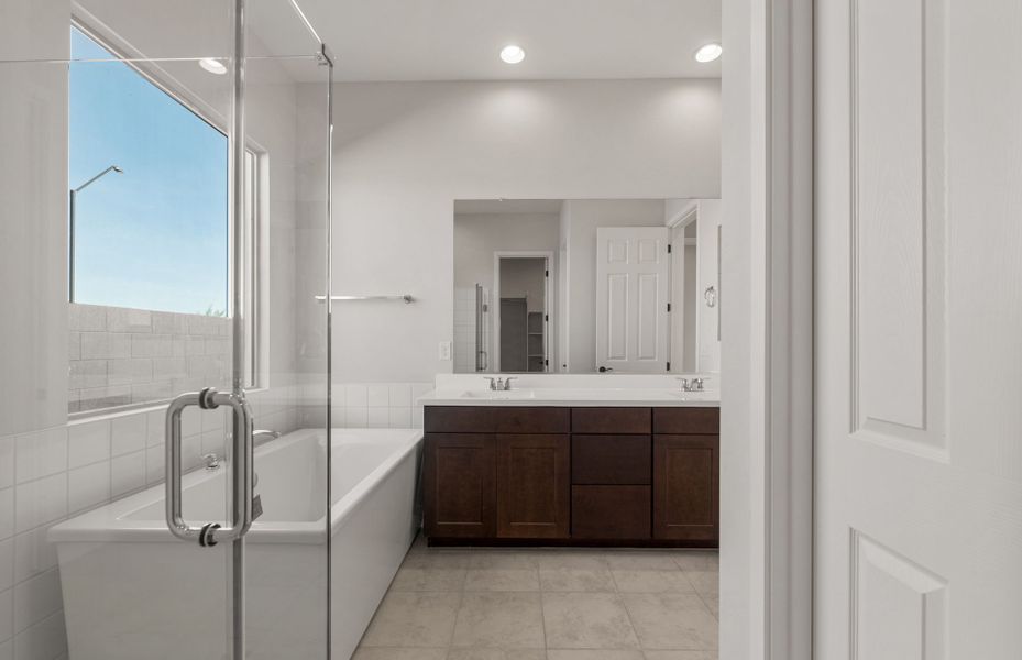 Furnished interior view inside a new home in Artisan at Asante, Surprise (Image 15).