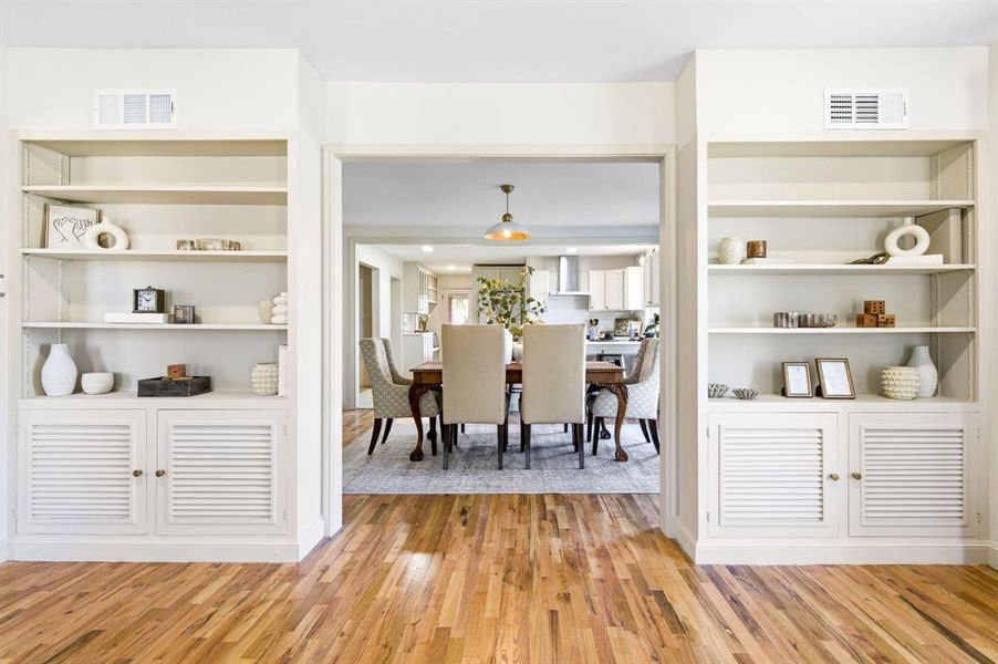 Furnished interior view inside a new home in , Sweetwater (Image 37). Furnished interior view inside a new home in , Sweetwater (Image 37).