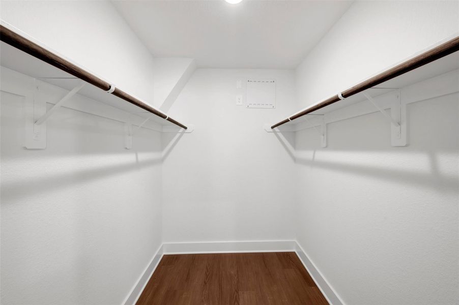 Spacious, unfurnished interior of a new home in Sorella, Tomball (Image 34).