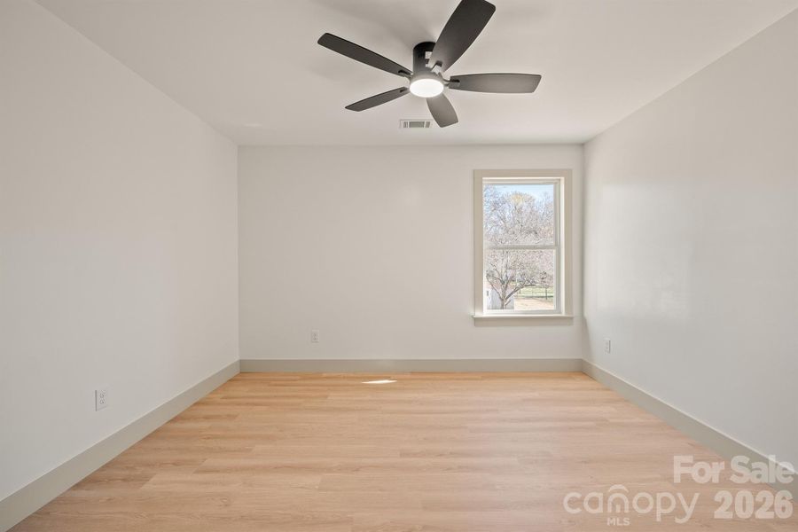 Spacious, unfurnished interior of a new home in , Newton (Image 24).