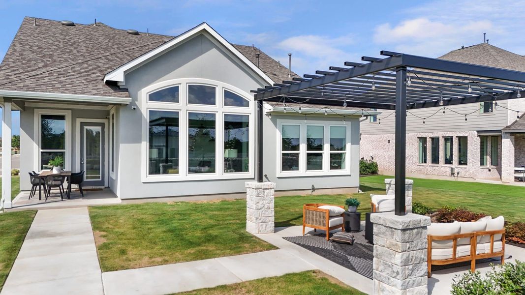 Exterior details and patio area of a home in Elyson, Katy (Image 3).