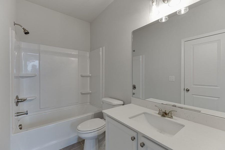 Furnished interior view inside a new home in , Jefferson (Image 9).
