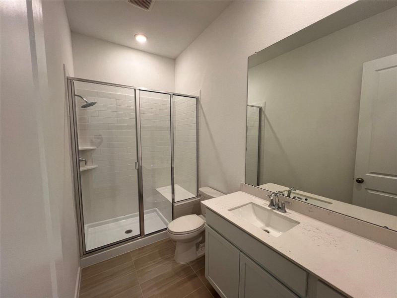 Pics are not of actual home. They are a representative of a home of the same floor plan Pics are not of actual home. They are a representative of a home of the same floor plan