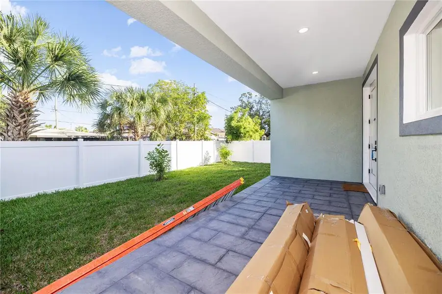 Exterior details and patio area of a home in , Tampa (Image 3).