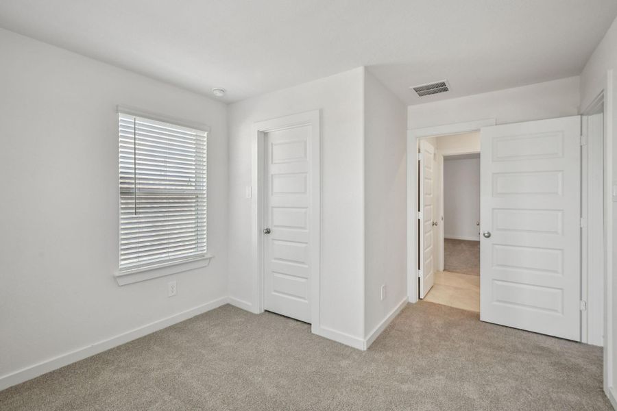 Photo is not of the actual home, but is an inspirational photo of builder’s model home and may depict options, furnishings, and/or decorator features that are not included