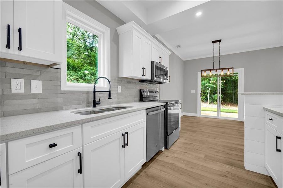 Furnished interior view inside a new home in , Franklin Springs (Image 12).