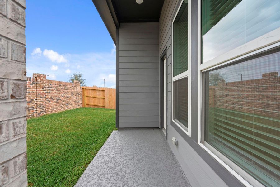 Exterior details and patio area of a home in Emory Glen, Magnolia (Image 4).