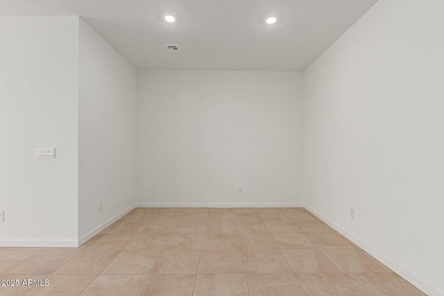 04 - Huntington 04 - Huntington