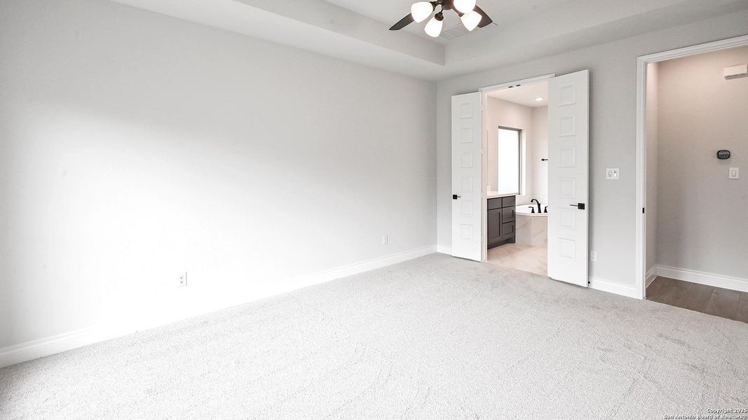 Spacious, unfurnished interior of a new home in Legacy At Lake Dunlap 50', New Braunfels (Image 16). Spacious, unfurnished interior of a new home in Legacy At Lake Dunlap 50', New Braunfels (Image 16).