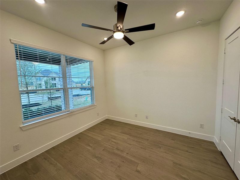 Spacious, unfurnished interior of a new home in Briarley, Montgomery (Image 26).