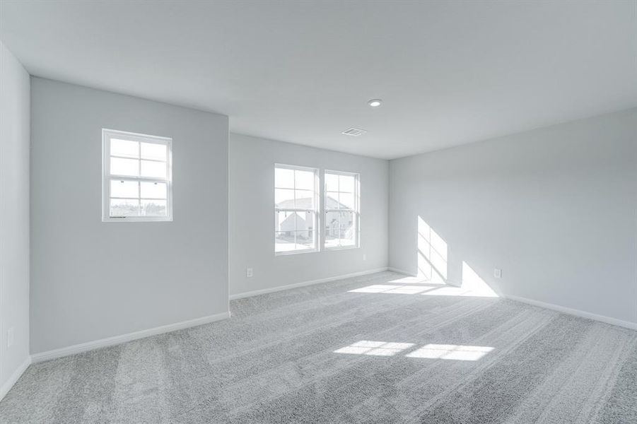 Spacious, unfurnished interior of a new home in Cresson Estates, Cresson (Image 35).