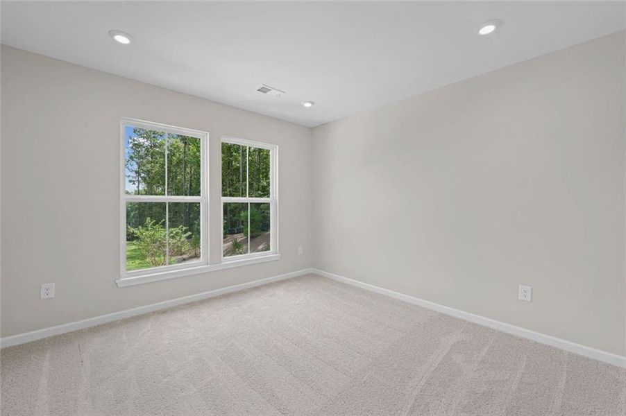 Spacious, unfurnished interior of a new home in Easton Park, Dallas (Image 37). Spacious, unfurnished interior of a new home in Easton Park, Dallas (Image 37).