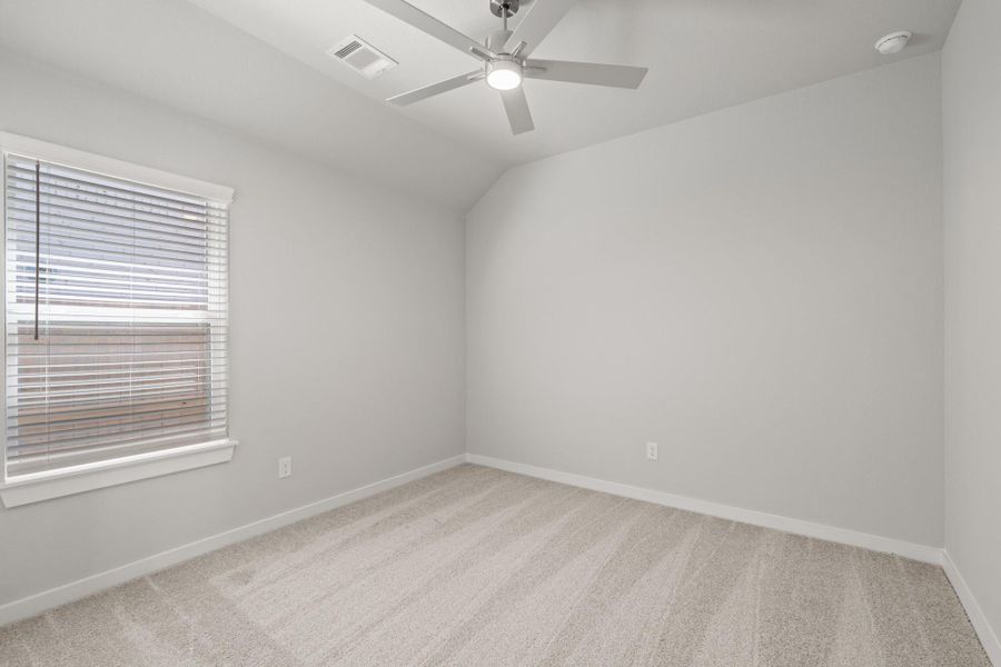 Spacious, unfurnished interior of a new home in Sunterra North, Katy (Image 24).