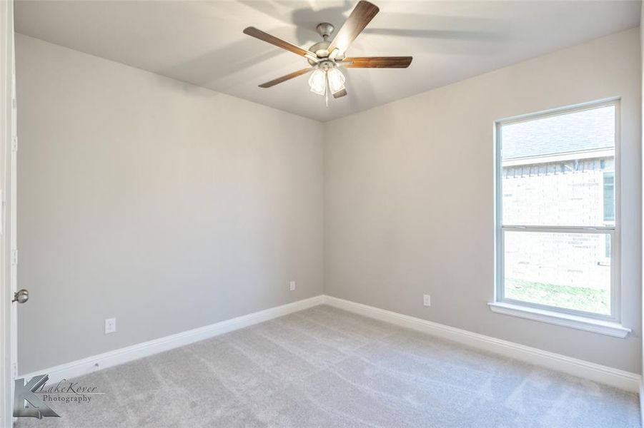 Spacious, unfurnished interior of a new home in , Abilene (Image 31).