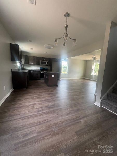 Image 12 of a home in .