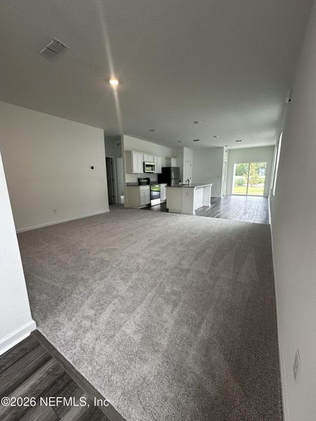 Spacious, unfurnished interior of a new home in , Palm Coast (Image 11).