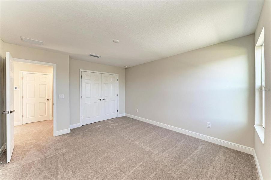 Spacious, unfurnished interior of a new home in Crosswind Ranch, Parrish (Image 17).