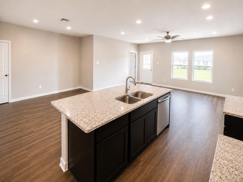 From Kitchen to Family Room & Casual Dining From Kitchen to Family Room & Casual Dining