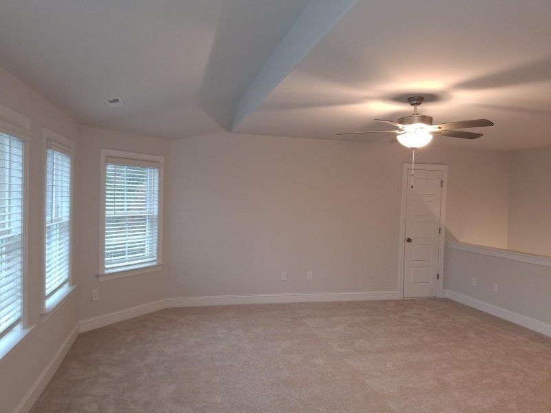 Spacious, unfurnished interior of a new home in Weybridge, Burlington (Image 25). Spacious, unfurnished interior of a new home in Weybridge, Burlington (Image 25).