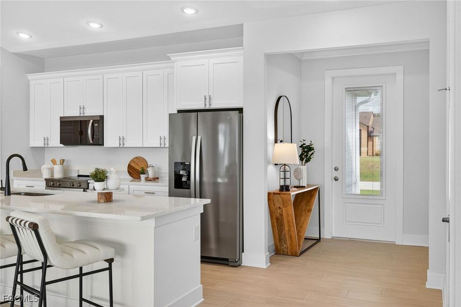 Furnished interior view inside a new home in Cape Coral, Cape Coral (Image 5).