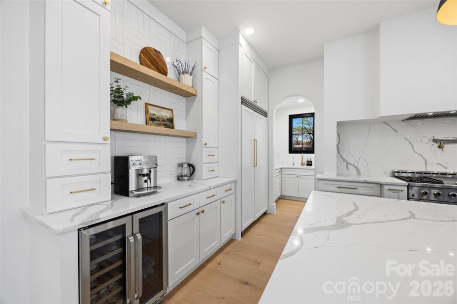 Furnished interior view inside a new home in , Monroe (Image 25).