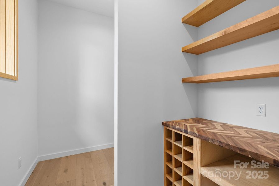 Image 34 of a home in .