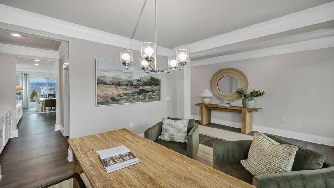 Representative furnished interior of a home built from the Harbor Oak by D.R. Horton in Lake Tide Summit, Chapin (Image 10).
