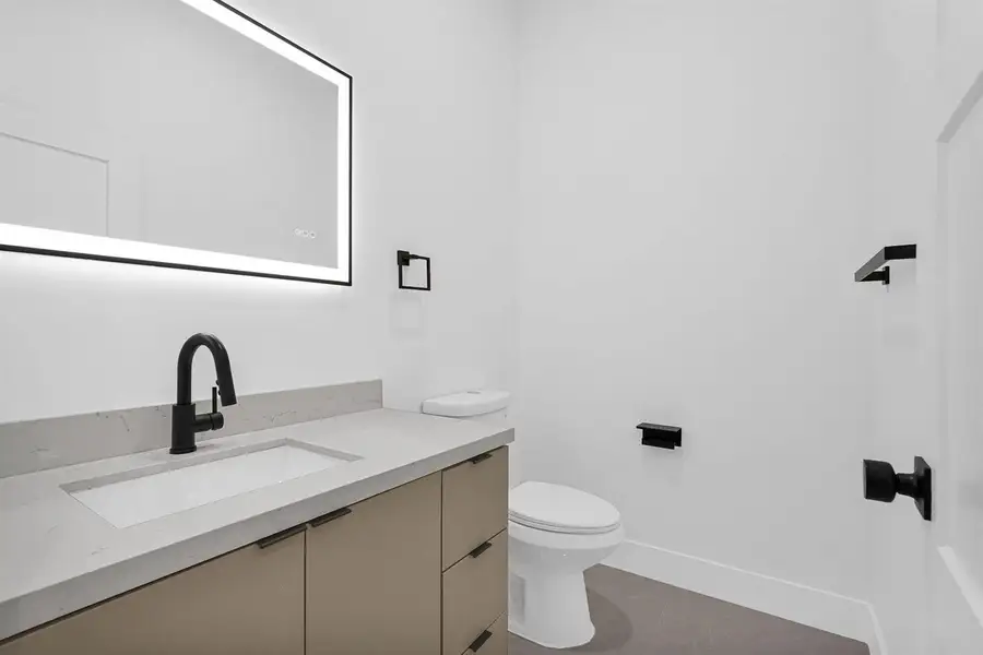 34-web-or-mls-DSC00354 34-web-or-mls-DSC00354