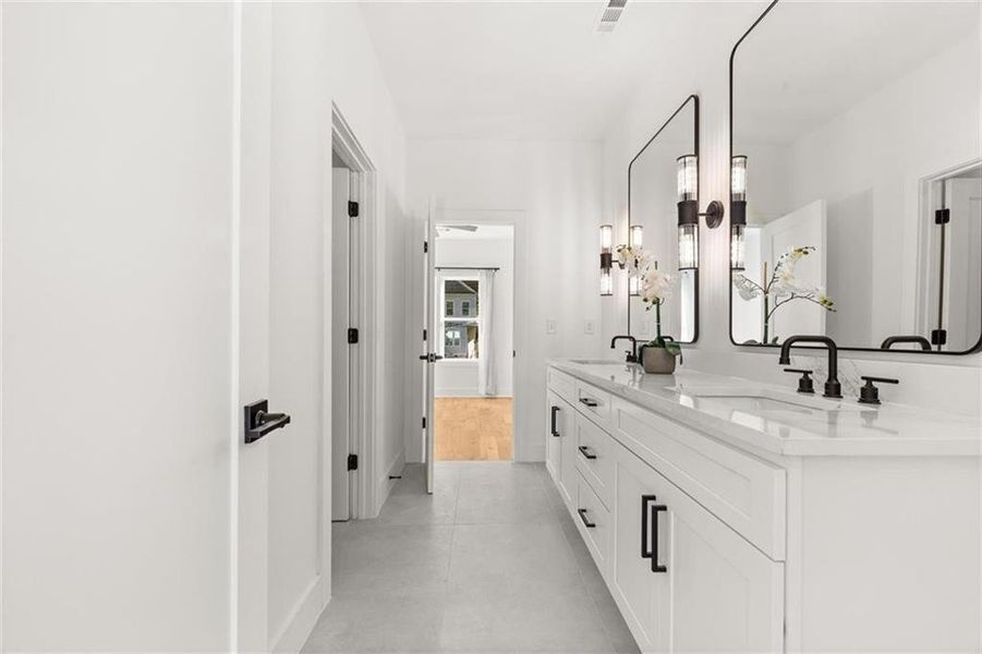 Furnished interior view inside a new home in , Atlanta (Image 13).