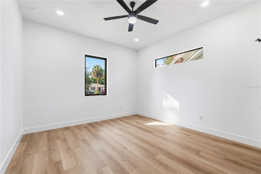 Spacious, unfurnished interior of a new home in , St. Petersburg (Image 27). Spacious, unfurnished interior of a new home in , St. Petersburg (Image 27).