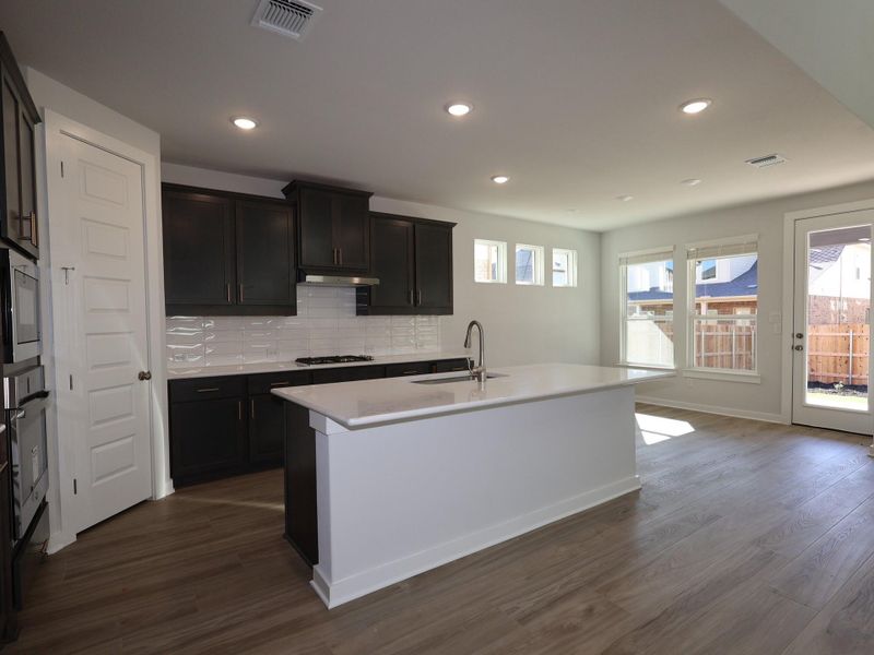 Furnished interior view inside a new home in Barksdale, Leander (Image 9).